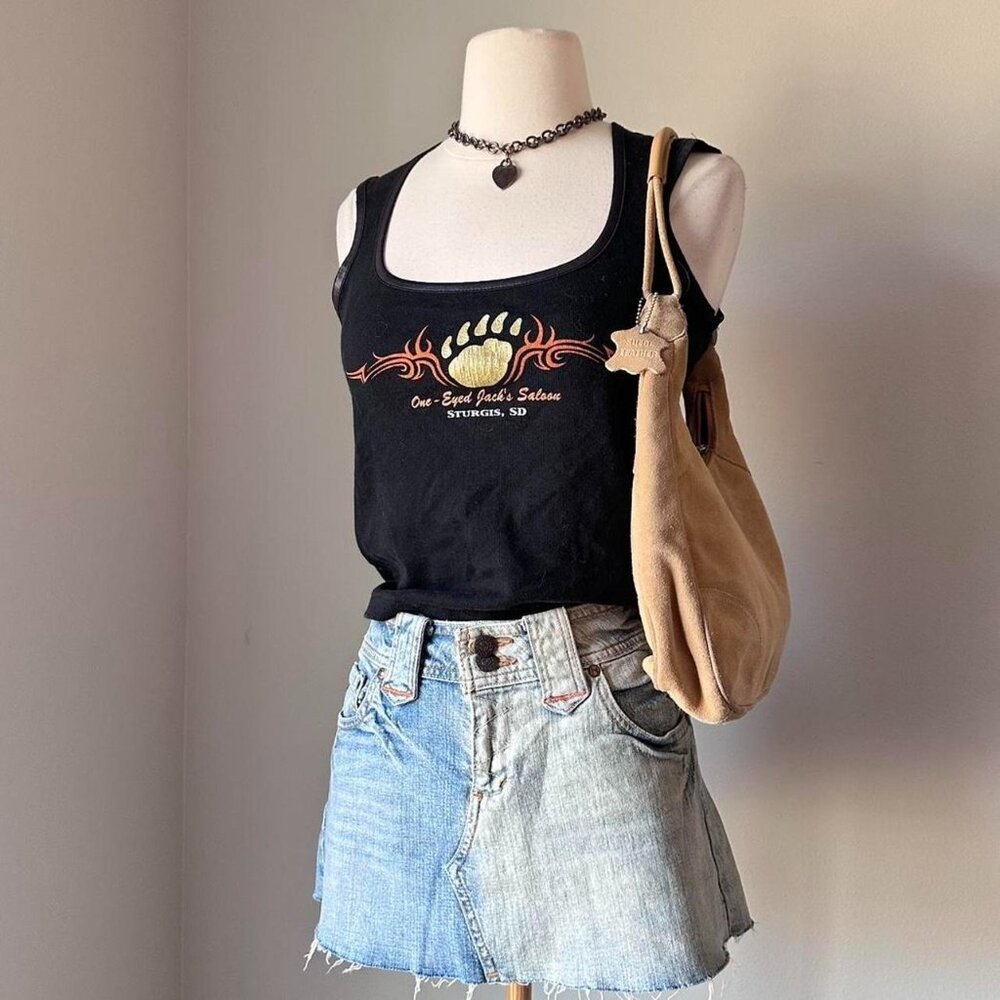 vintage y2k black tank top from Sturgis